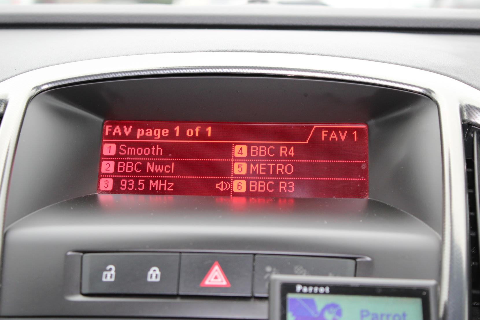Vauxhall Astra 2.0 CDTi Elite Hatchback 5dr Diesel Auto Euro 5 (165 ps)