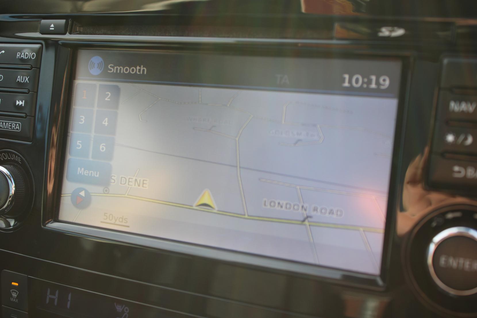 Nissan Qashqai 1.2 DIG-T n-tec+ SUV 5dr Petrol XTRON 2WD Euro 6 (s/s) (115 ps)