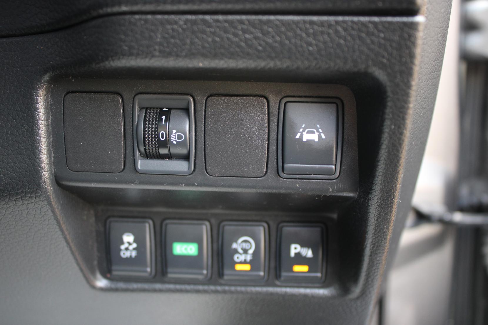 Nissan Qashqai 1.2 DIG-T n-tec+ SUV 5dr Petrol XTRON 2WD Euro 6 (s/s) (115 ps)