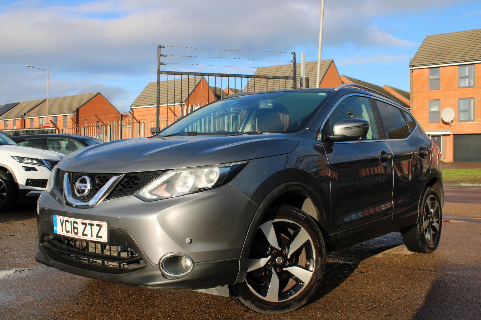Nissan Qashqai 1.2 DIG-T n-tec+ SUV 5dr Petrol XTRON 2WD Euro 6 (s/s) (115 ps)
