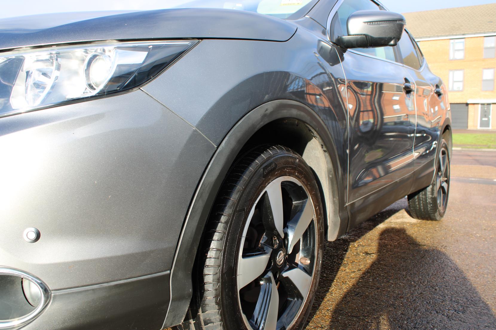 Nissan Qashqai 1.2 DIG-T n-tec+ SUV 5dr Petrol XTRON 2WD Euro 6 (s/s) (115 ps)