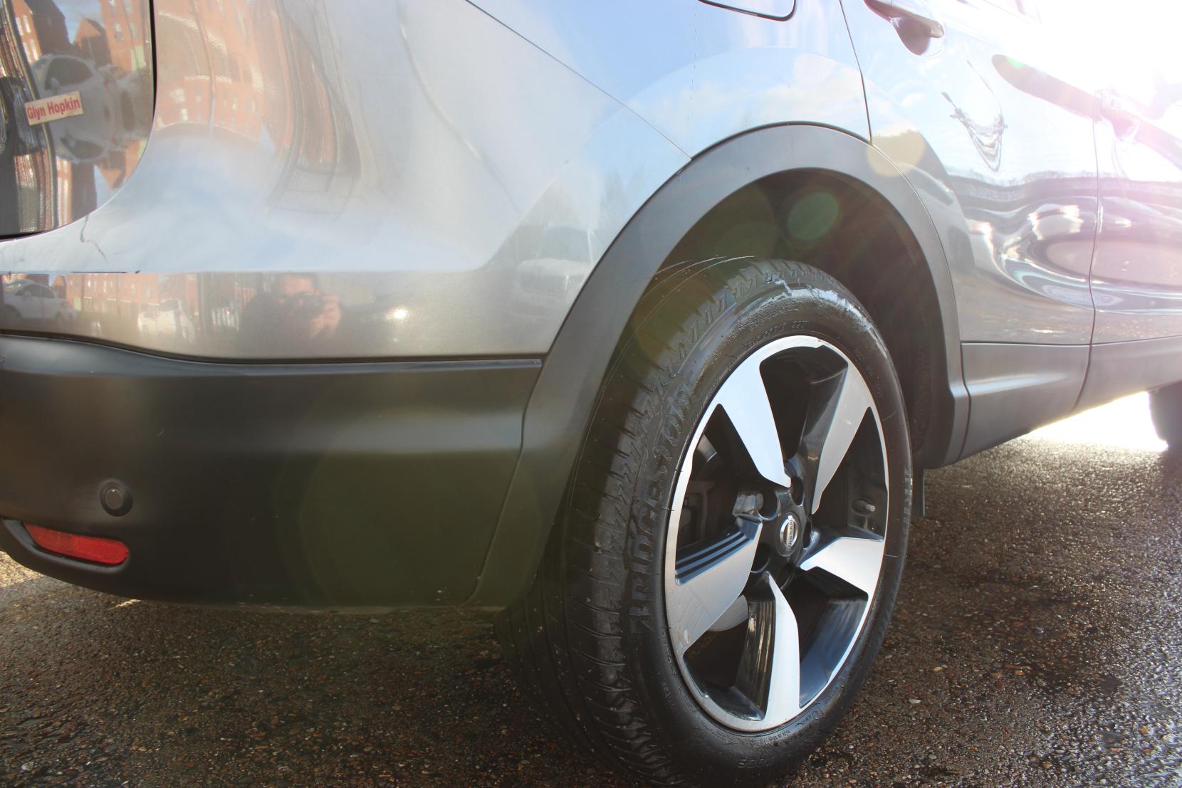 Nissan Qashqai 1.2 DIG-T n-tec+ SUV 5dr Petrol XTRON 2WD Euro 6 (s/s) (115 ps)