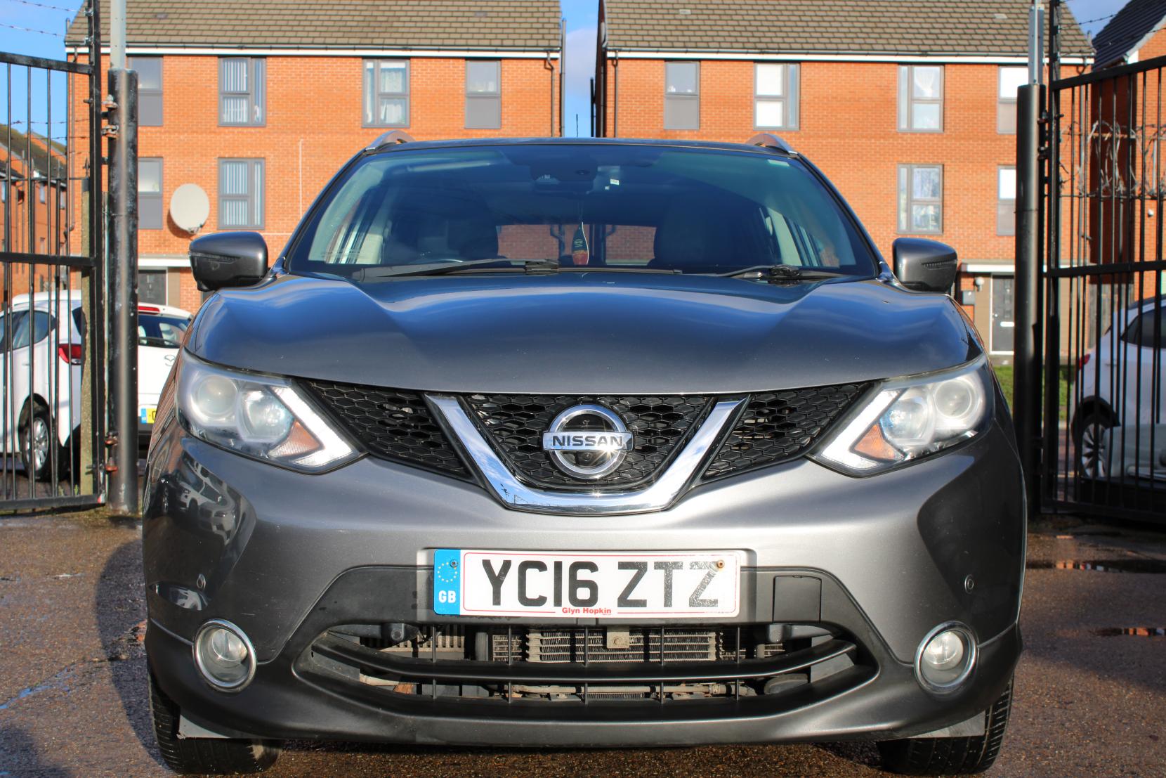 Nissan Qashqai 1.2 DIG-T n-tec+ SUV 5dr Petrol XTRON 2WD Euro 6 (s/s) (115 ps)