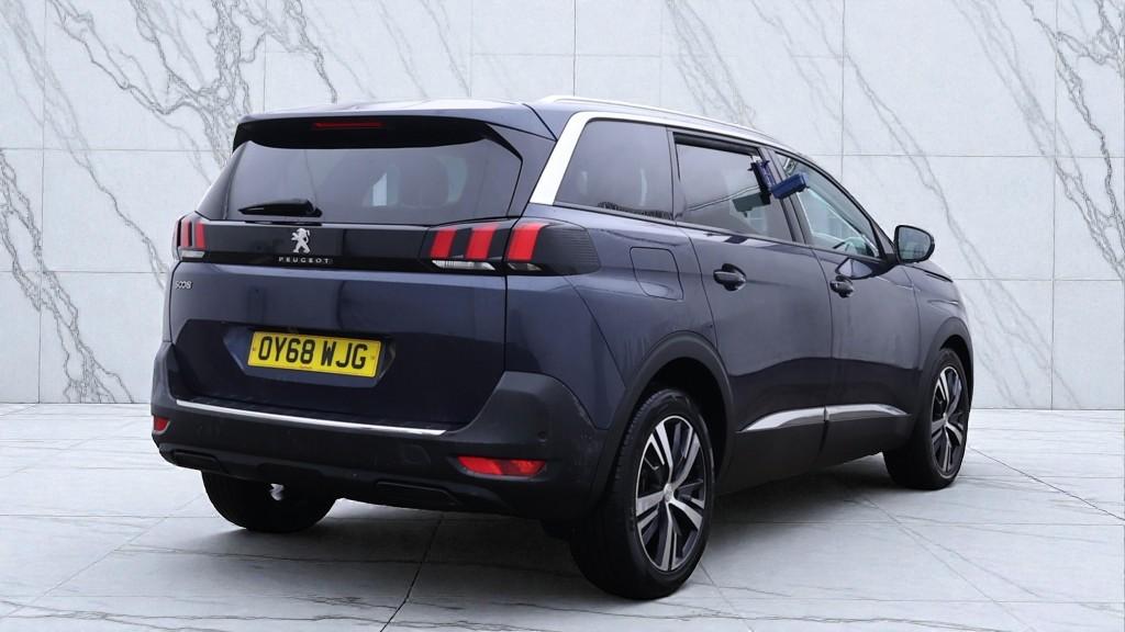 Peugeot 5008 1.2 PureTech Allure SUV 5dr Petrol Manual Euro 6 (s/s) (130 ps)