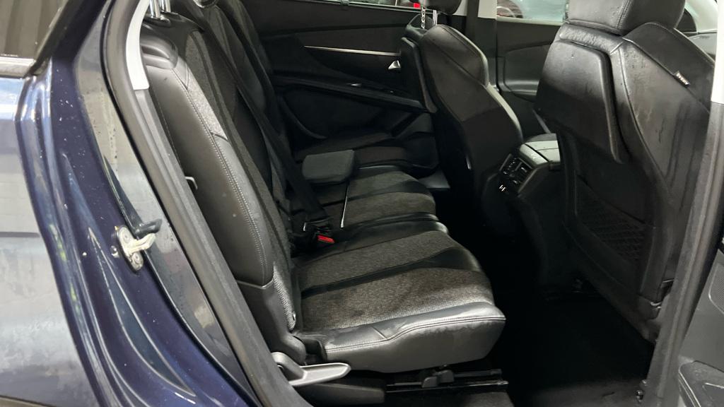 Peugeot 5008 1.2 PureTech Allure SUV 5dr Petrol Manual Euro 6 (s/s) (130 ps)