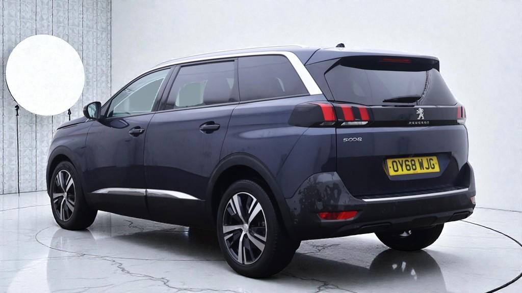 Peugeot 5008 1.2 PureTech Allure SUV 5dr Petrol Manual Euro 6 (s/s) (130 ps)
