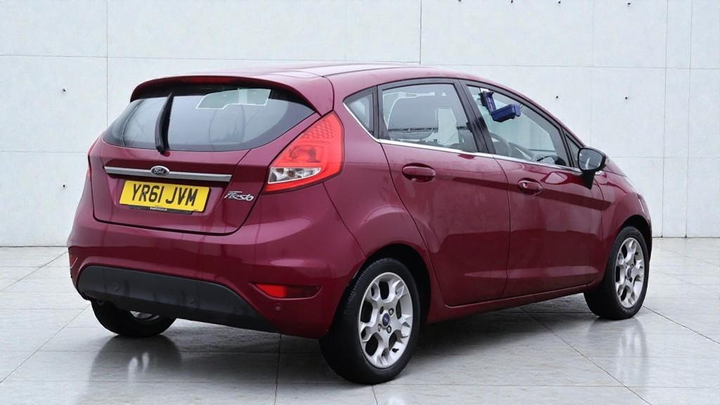 Ford Fiesta 1.4 Zetec Hatchback 5dr Petrol Automatic (154 g/km, 94 bhp)
