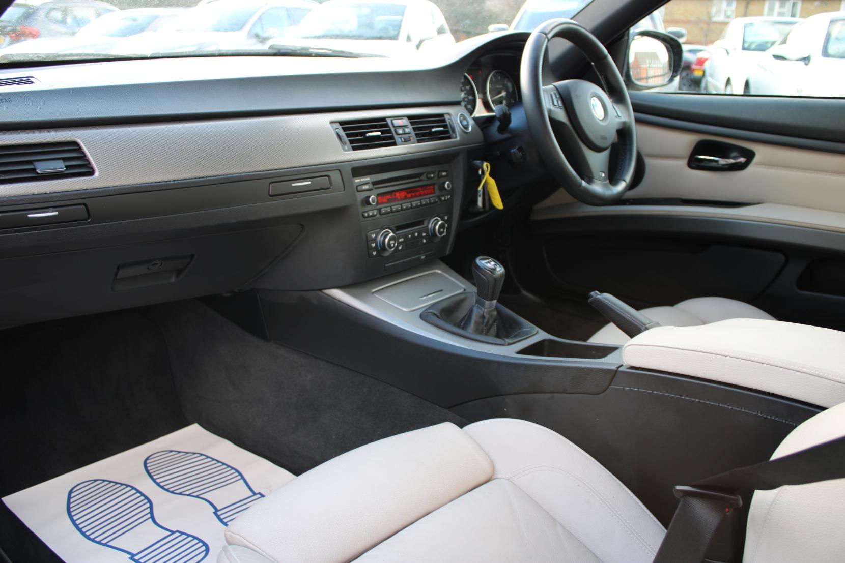 BMW 3 Series 2.0 320i M Sport Coupe 2dr Petrol Manual Euro 5 (s/s) (170 ps)