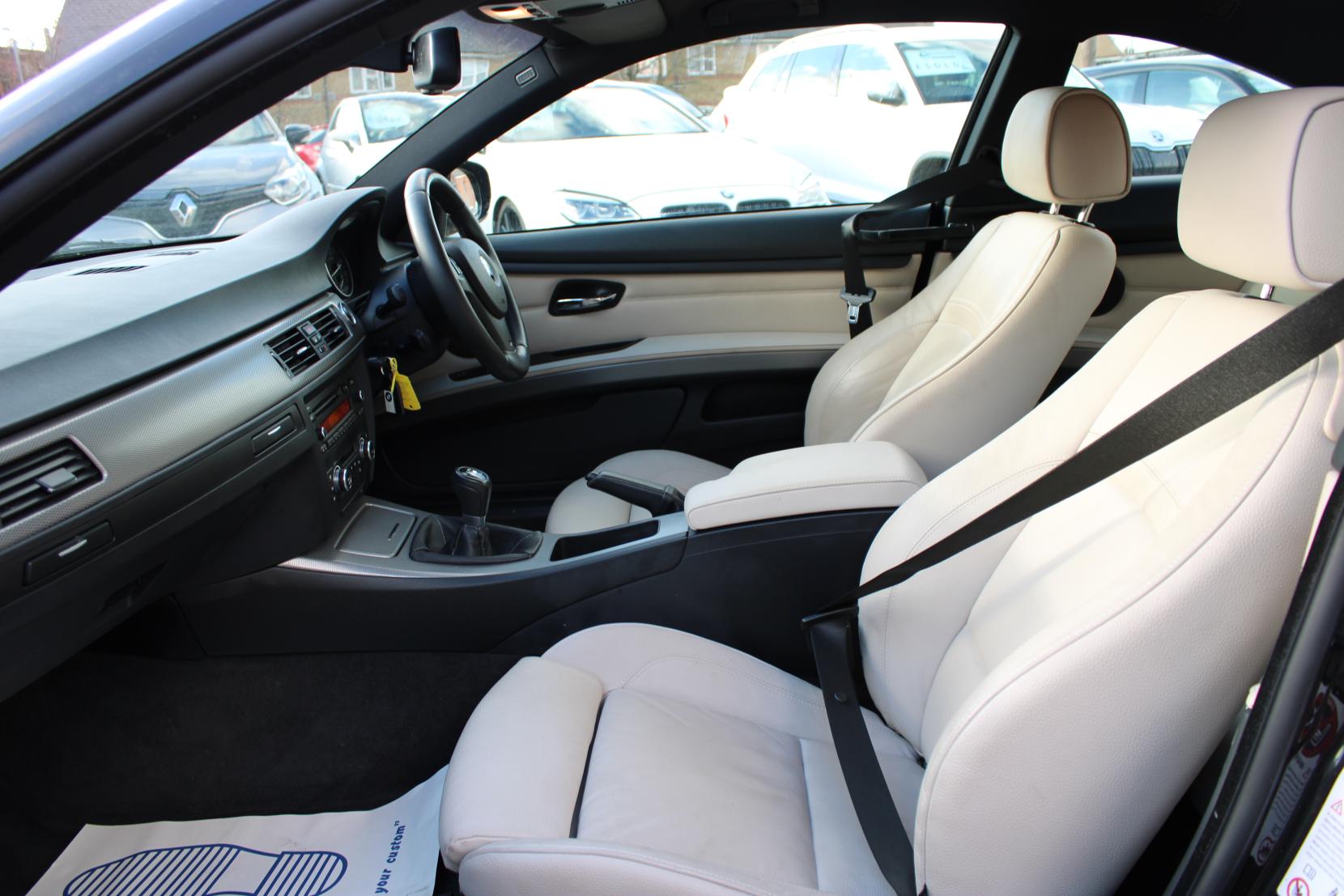 BMW 3 Series 2.0 320i M Sport Coupe 2dr Petrol Manual Euro 5 (s/s) (170 ps)