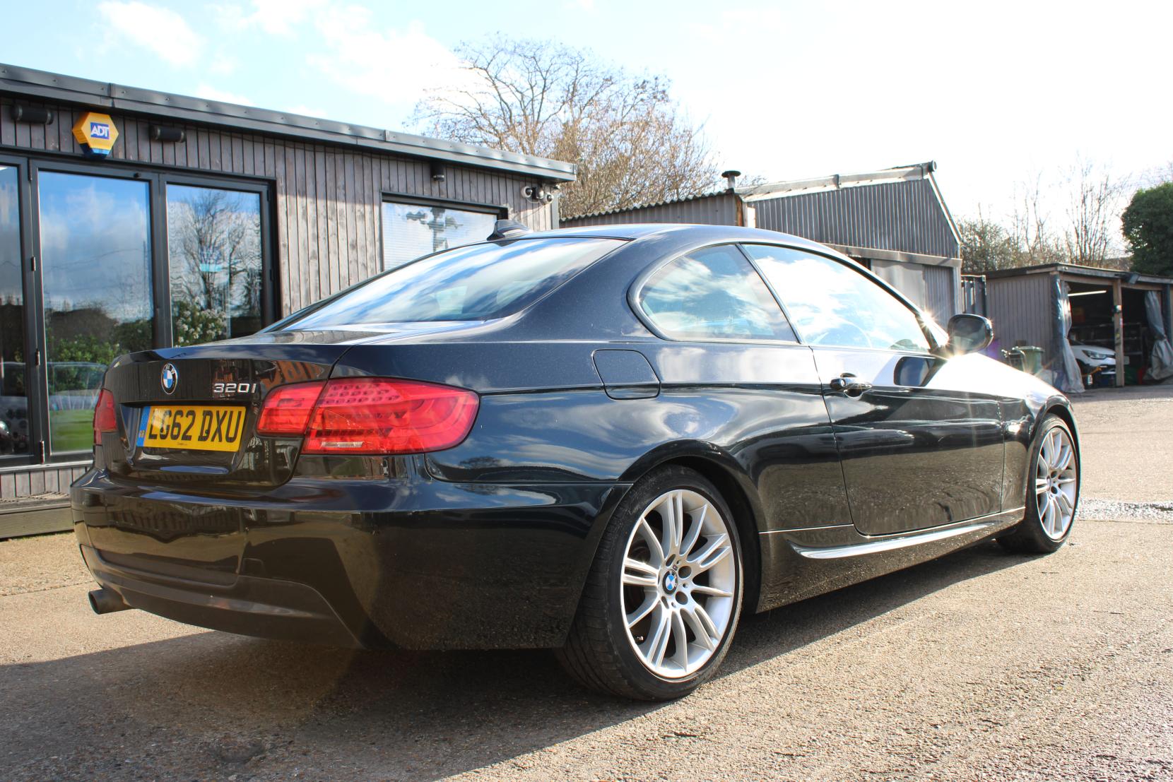 BMW 3 Series 2.0 320i M Sport Coupe 2dr Petrol Manual Euro 5 (s/s) (170 ps)