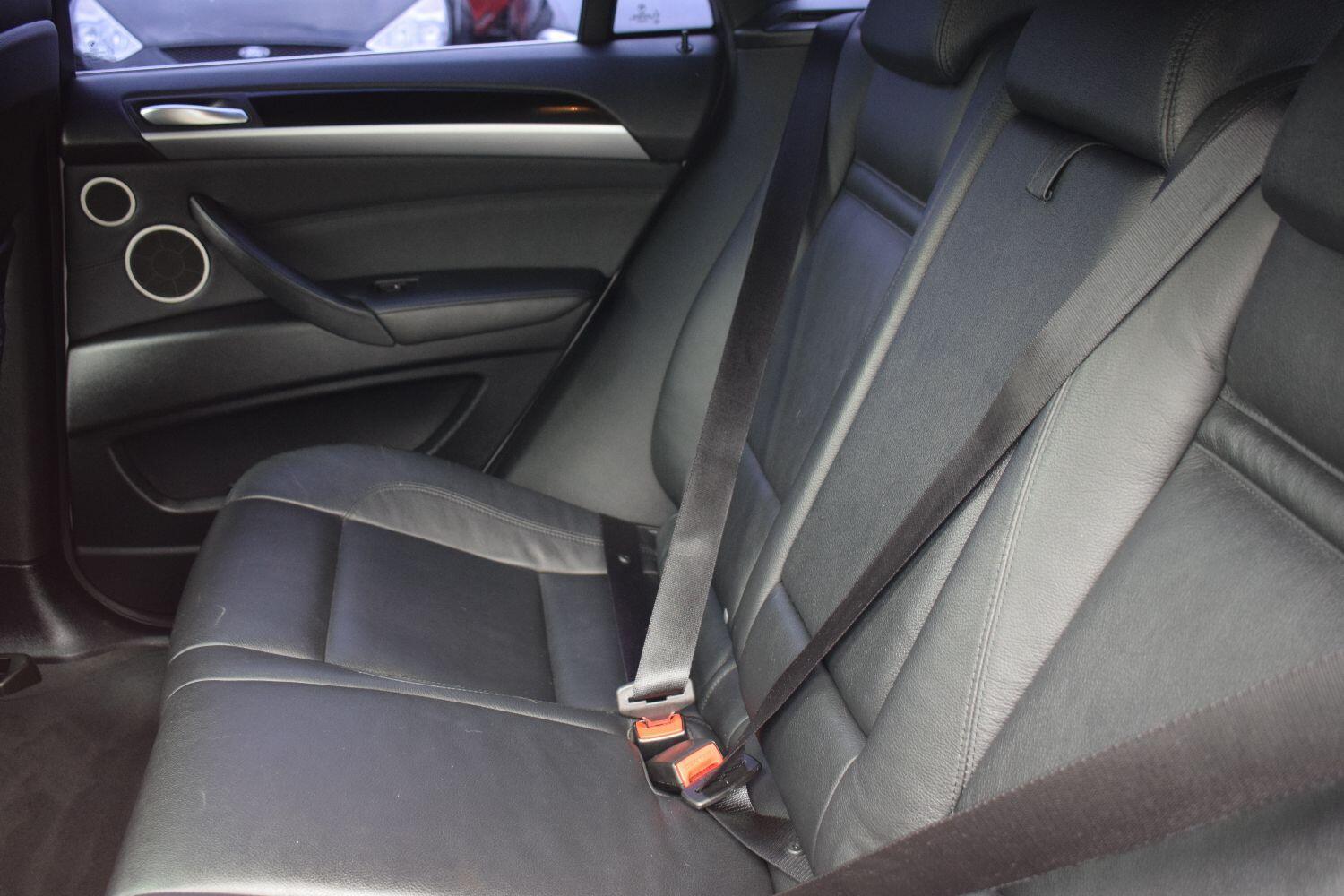 BMW X6 4.4 50i V8 SUV 5dr Petrol Steptronic xDrive Euro 5 (408 ps)