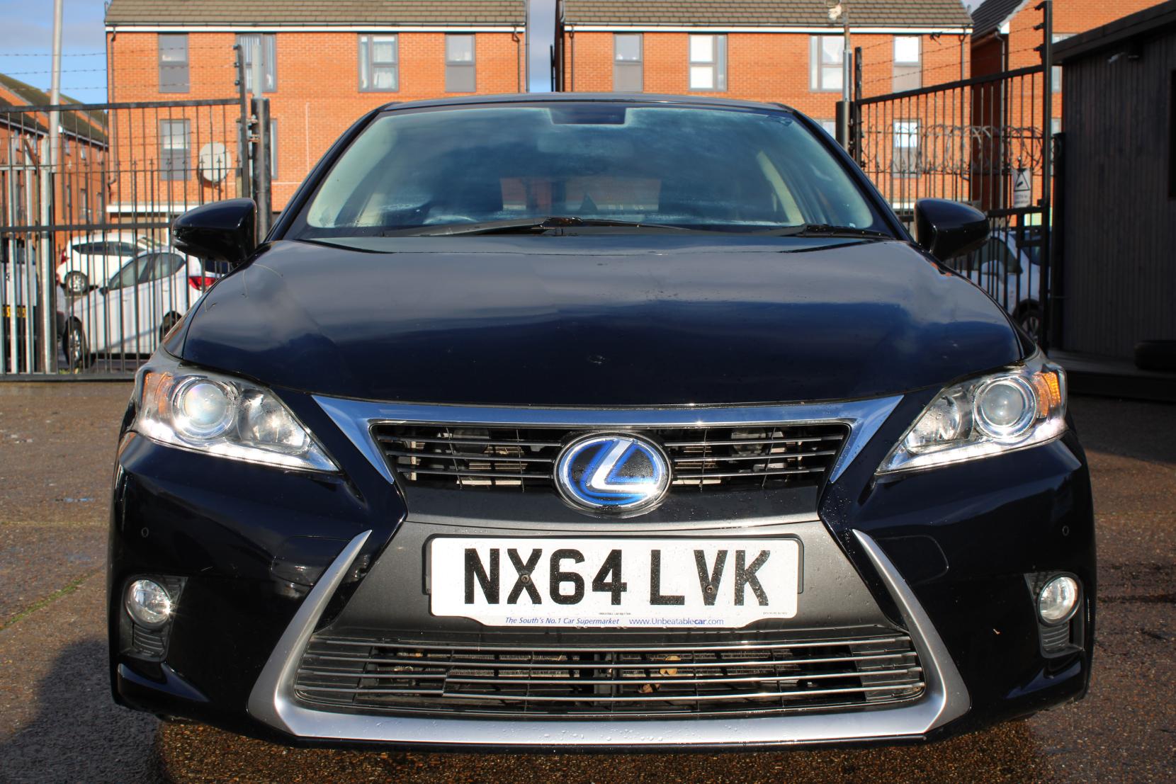 Lexus CT 1.8 200h Advance Hatchback 5dr Petrol Hybrid CVT Euro 6 (s/s) (136 ps)