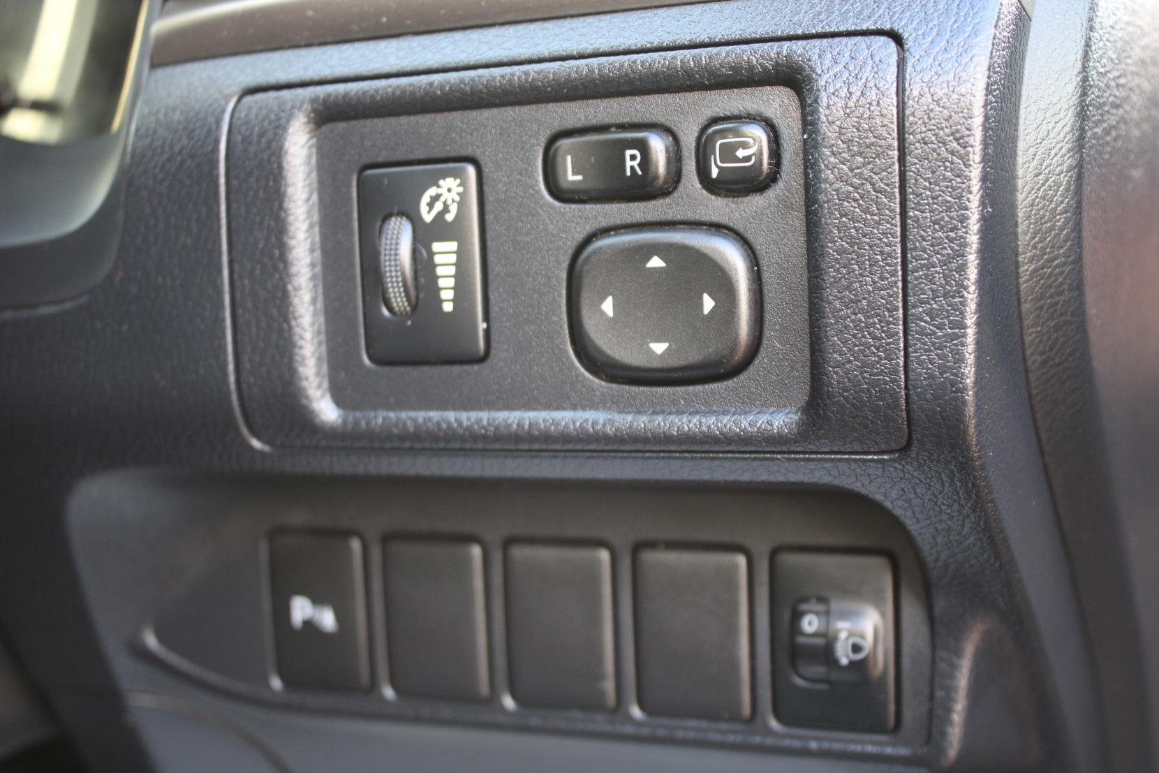 Lexus CT 1.8 200h Advance Hatchback 5dr Petrol Hybrid CVT Euro 6 (s/s) (136 ps)