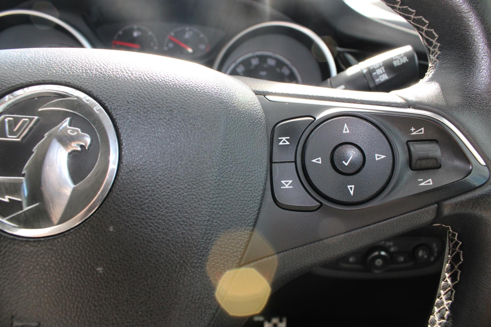 Vauxhall Insignia 1.5i Turbo GPF SRi Nav Grand Sport 5dr Petrol Manual Euro 6 (s/s) (165 ps)