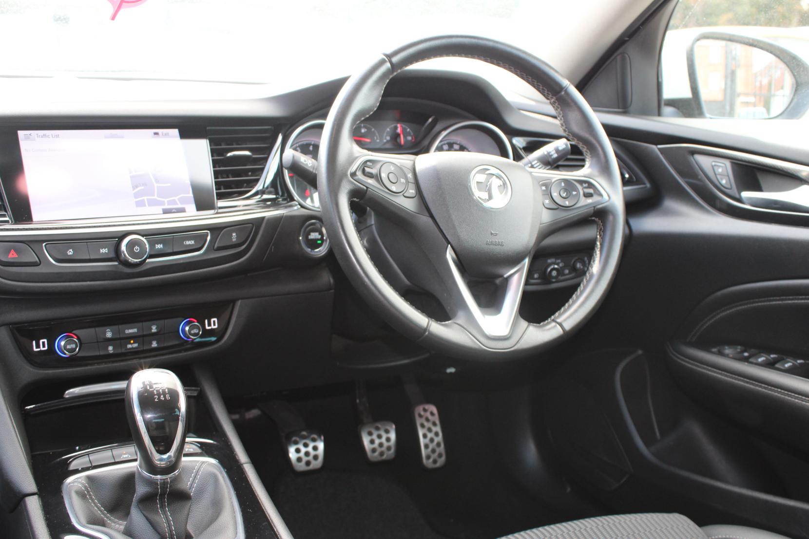 Vauxhall Insignia 1.5i Turbo GPF SRi Nav Grand Sport 5dr Petrol Manual Euro 6 (s/s) (165 ps)