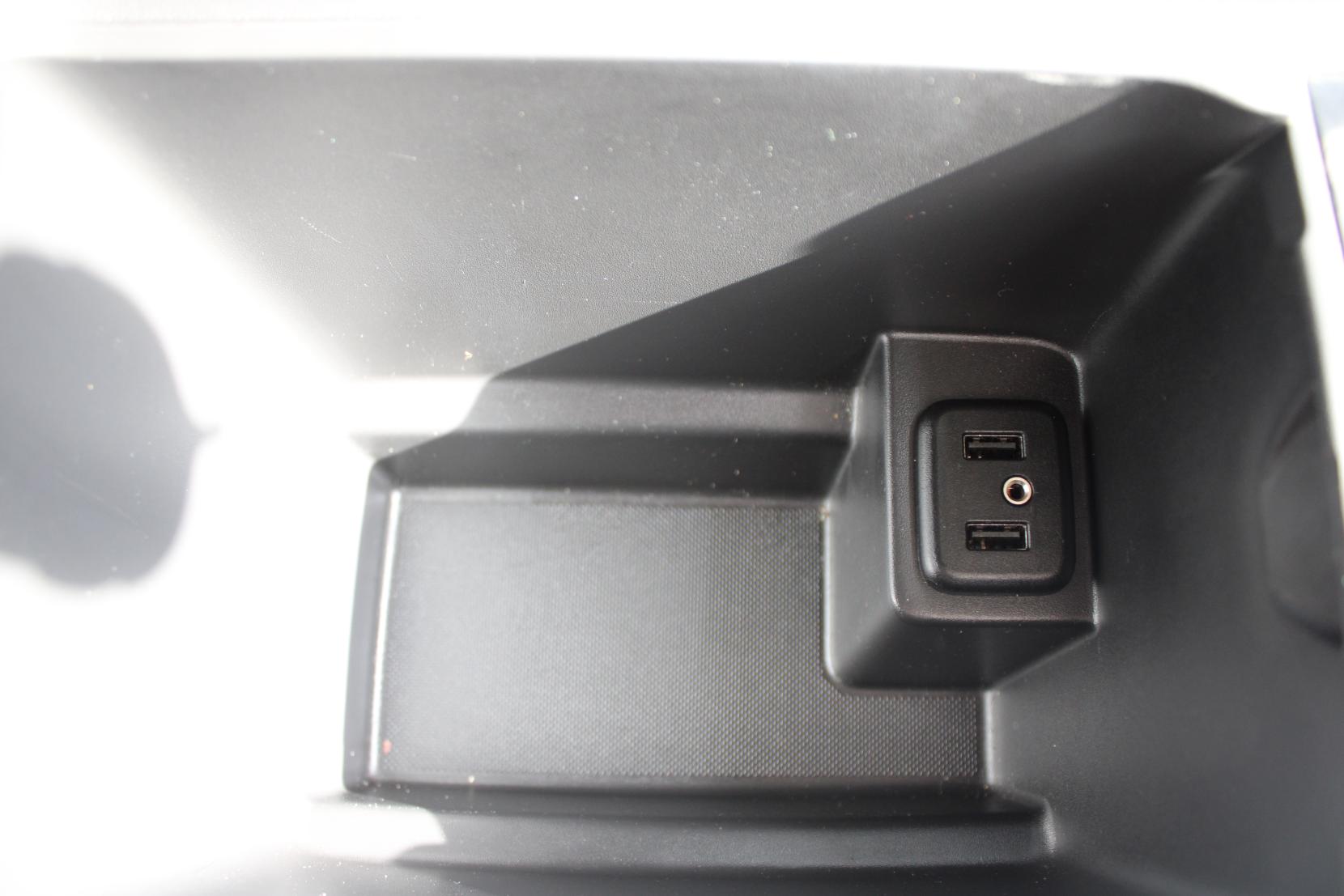 Vauxhall Insignia 1.5i Turbo GPF SRi Nav Grand Sport 5dr Petrol Manual Euro 6 (s/s) (165 ps)