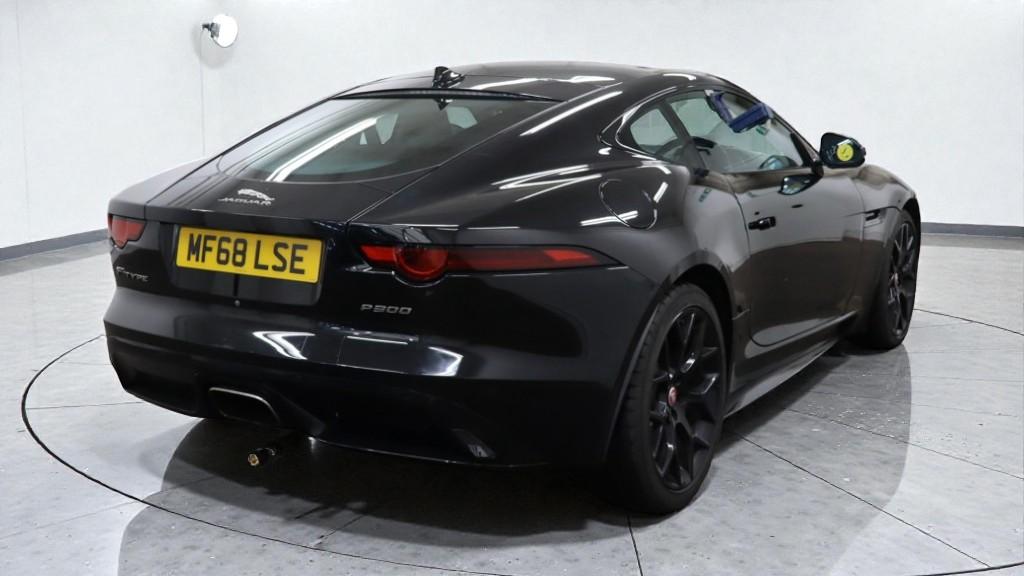 Jaguar F-Type 2.0i GPF R-Dynamic Coupe 2dr Petrol Auto Euro 6 (s/s) (300 ps)