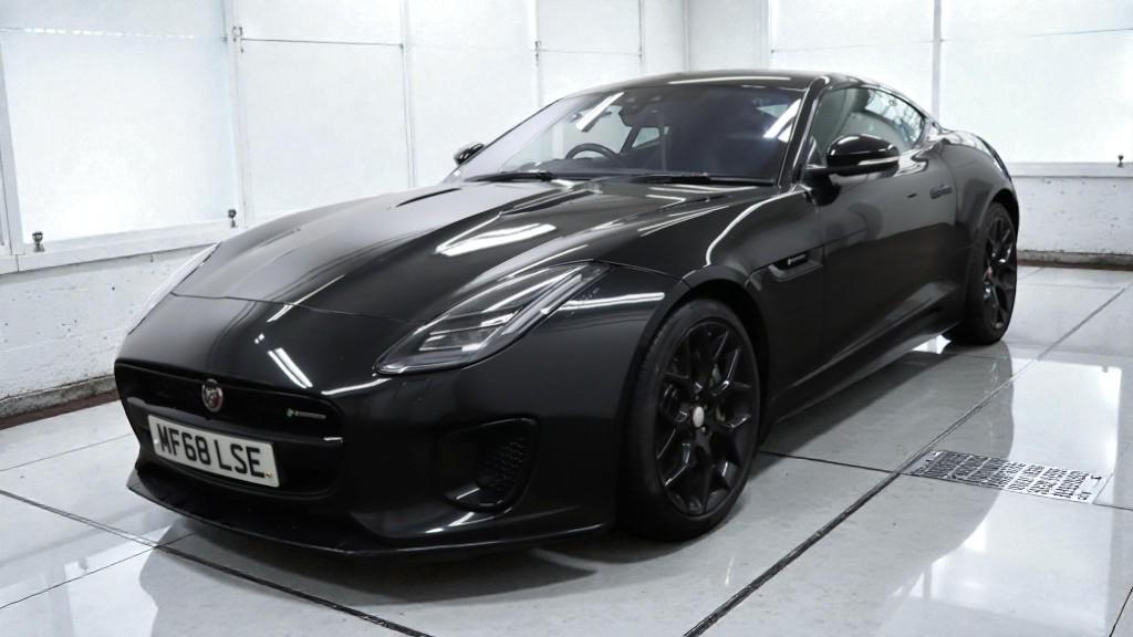 Jaguar F-Type 2.0i GPF R-Dynamic Coupe 2dr Petrol Auto Euro 6 (s/s) (300 ps)