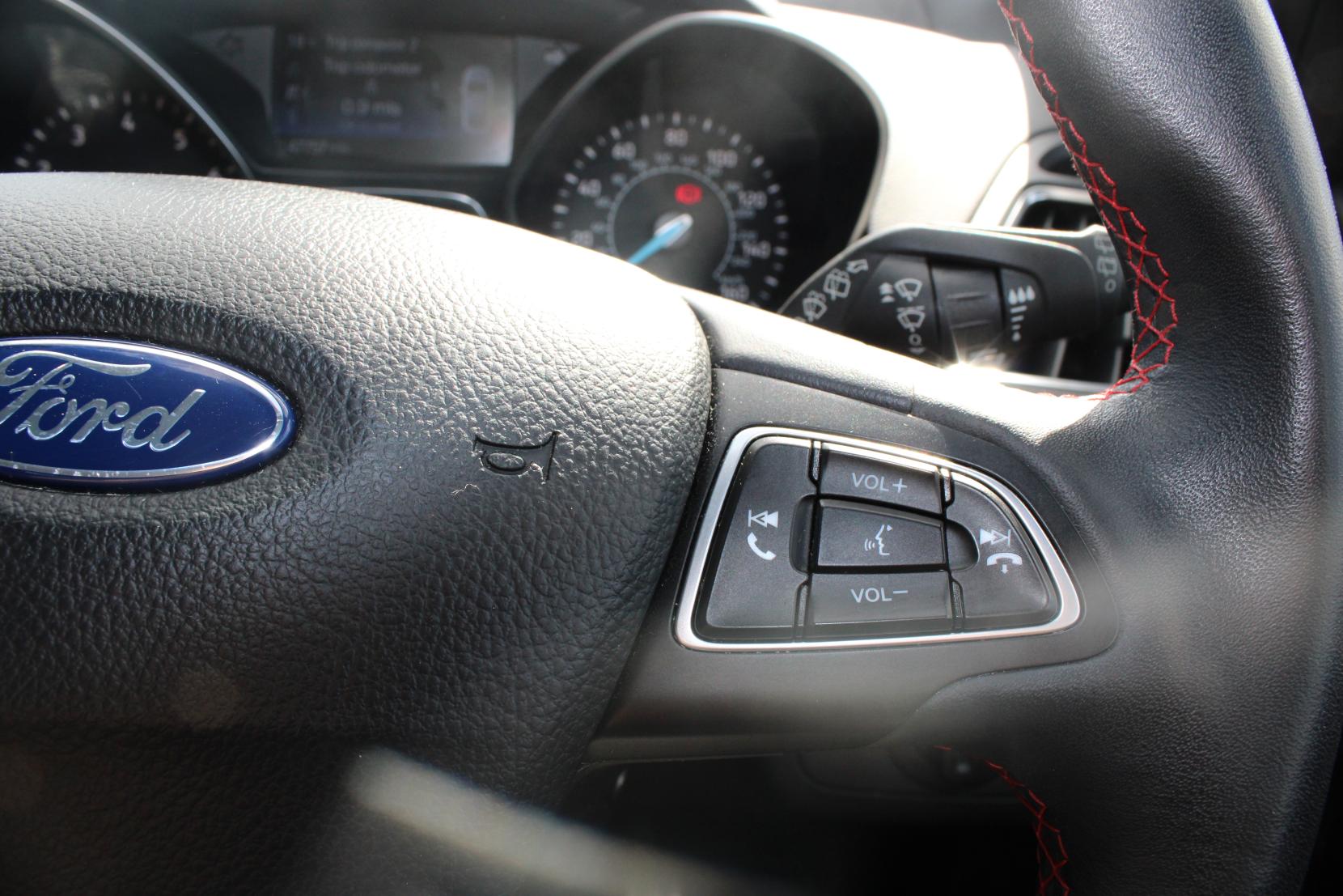 Ford Kuga 1.5T EcoBoost GPF ST-Line SUV 5dr Petrol Manual Euro 6 (s/s) (150 ps)