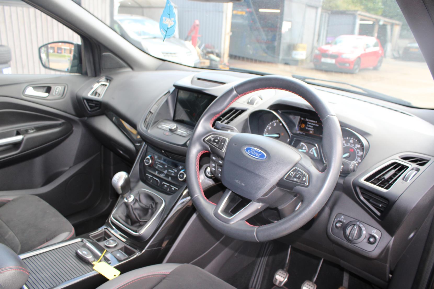 Ford Kuga 1.5T EcoBoost GPF ST-Line SUV 5dr Petrol Manual Euro 6 (s/s) (150 ps)