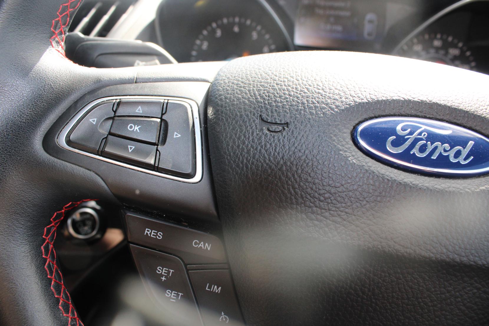 Ford Kuga 1.5T EcoBoost GPF ST-Line SUV 5dr Petrol Manual Euro 6 (s/s) (150 ps)