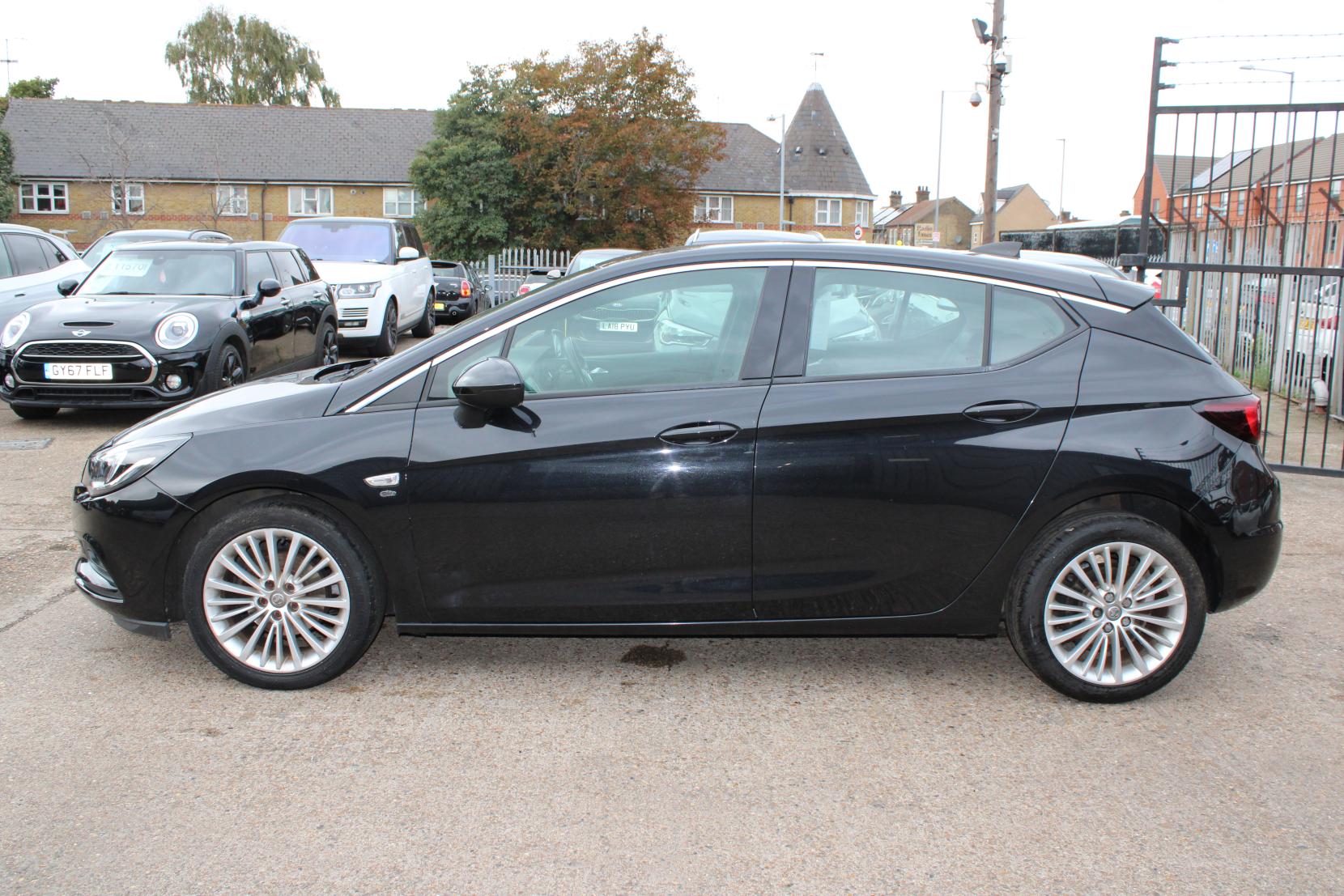Vauxhall Astra 1.4i Turbo Elite Nav Hatchback 5dr Petrol Manual Euro 6 (150 ps)