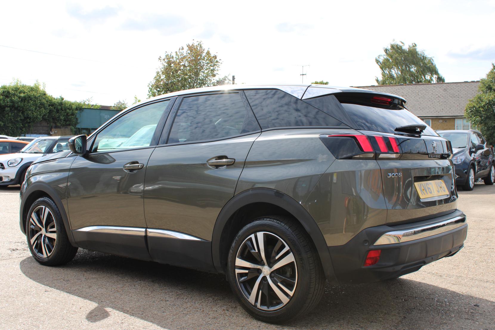 Peugeot 3008 1.2 PureTech Allure SUV 5dr Petrol EAT Euro 6 (s/s) (130 ps)