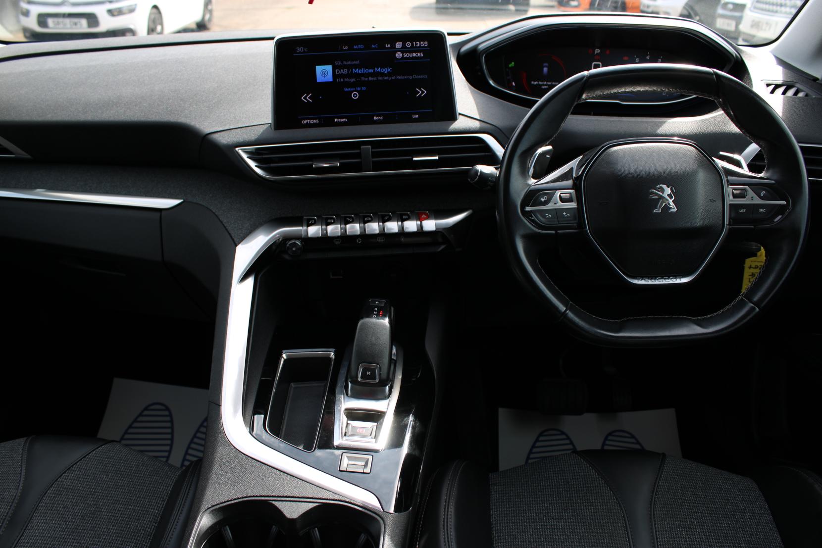 Peugeot 3008 1.2 PureTech Allure SUV 5dr Petrol EAT Euro 6 (s/s) (130 ps)