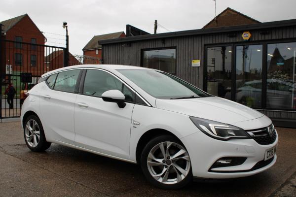 Vauxhall Astra 1.4i Turbo SRi Nav Hatchback 5dr Petrol Manual Euro 6 (150 ps)