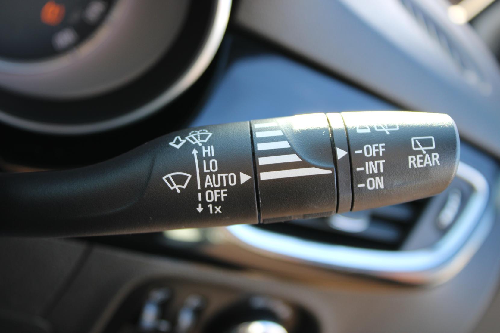 Vauxhall Astra 1.4i Turbo SRi Nav Hatchback 5dr Petrol Manual Euro 6 (150 ps)