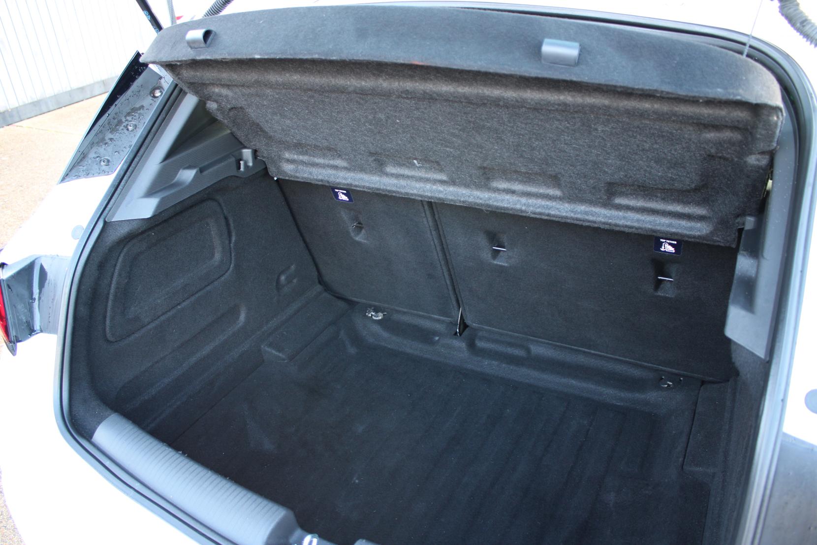 Vauxhall Astra 1.4i Turbo SRi Nav Hatchback 5dr Petrol Manual Euro 6 (150 ps)