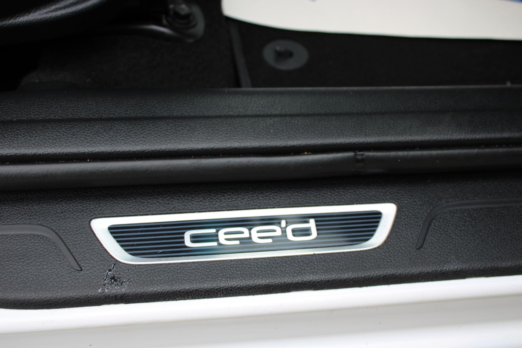 Kia Ceed 1.6 CRDi 4 Sportswagon 5dr Diesel Manual Euro 6 (s/s) (134 bhp)