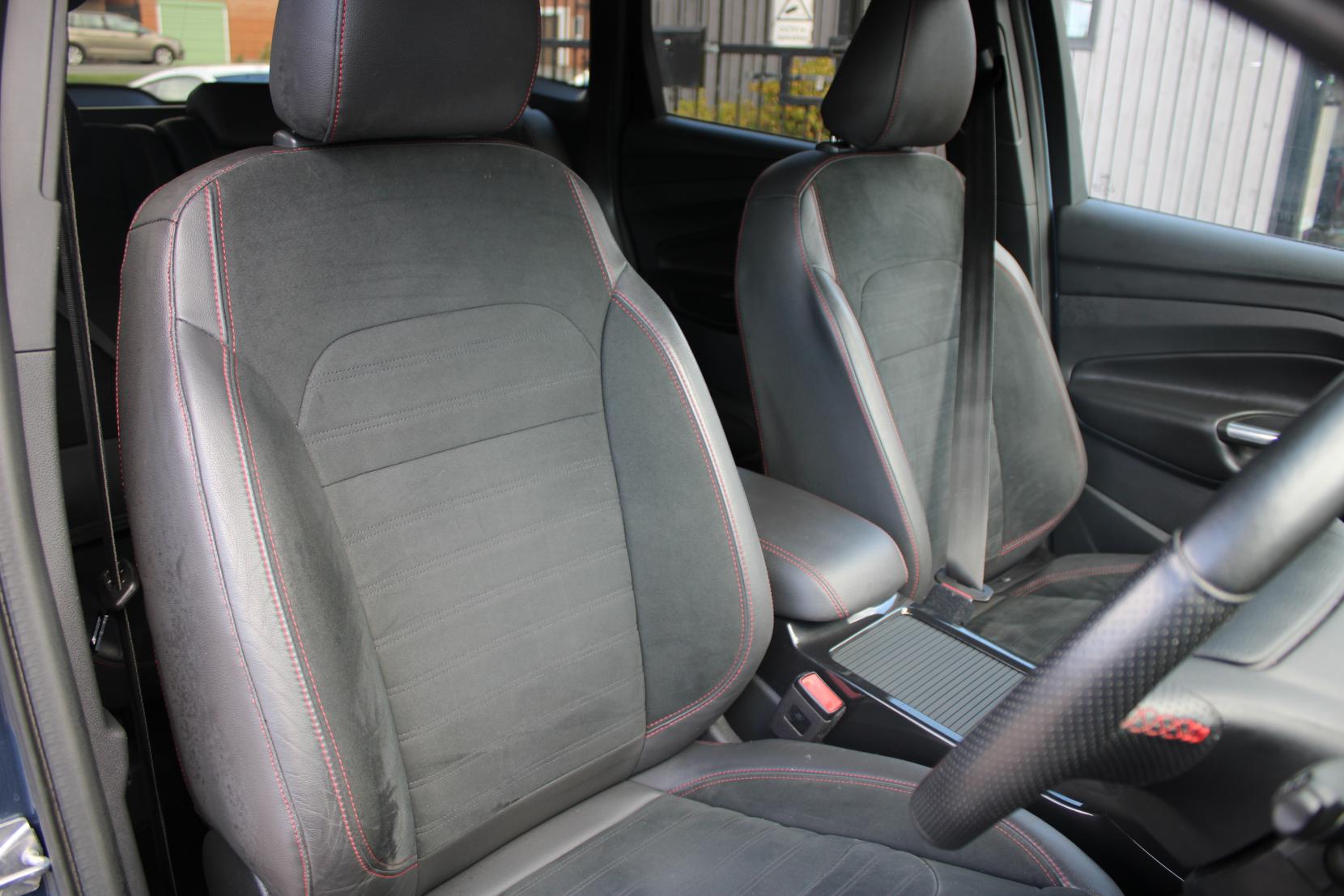 Ford Kuga 1.5T EcoBoost GPF ST-Line X SUV 5dr Petrol Manual Euro 6 (s/s) (150 ps)