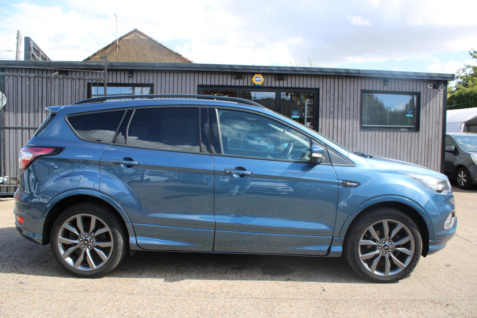 Ford Kuga 1.5T EcoBoost GPF ST-Line X SUV 5dr Petrol Manual Euro 6 (s/s) (150 ps)