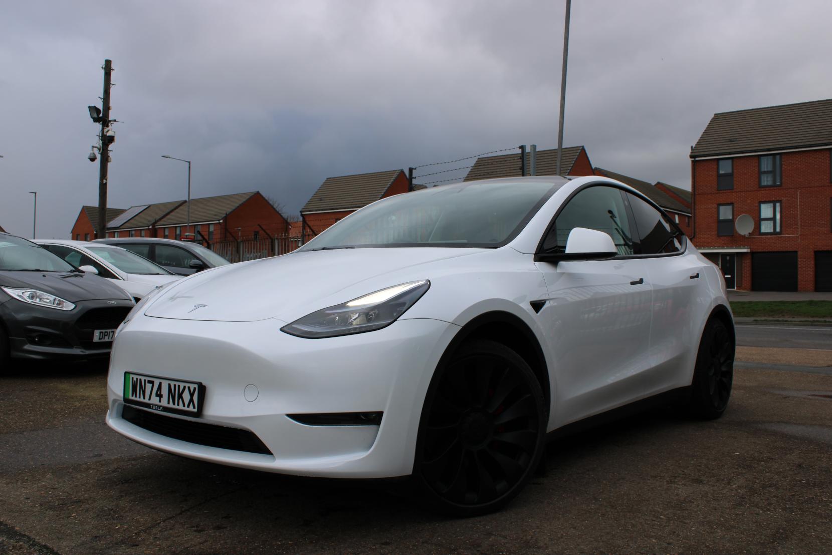 Tesla Model Y (Dual Motor) Performance SUV 5dr Electric Auto 4WDE (426 bhp)
