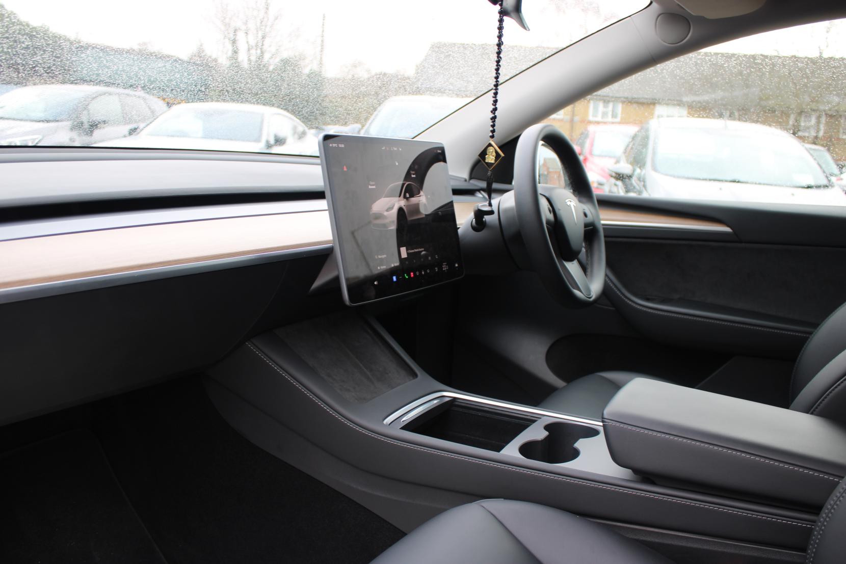 Tesla Model Y (Dual Motor) Performance SUV 5dr Electric Auto 4WDE (426 bhp)