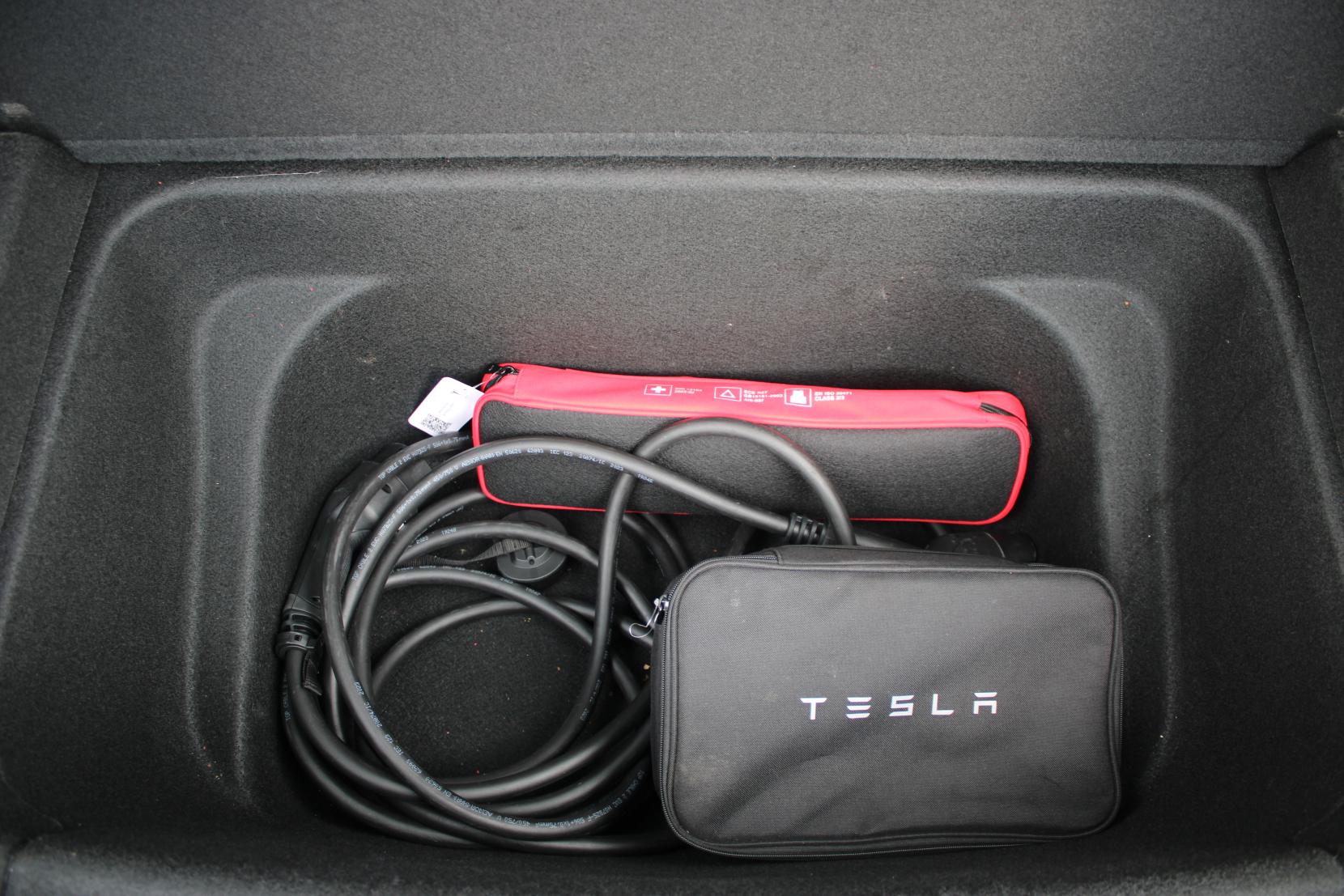 Tesla Model Y (Dual Motor) Performance SUV 5dr Electric Auto 4WDE (426 bhp)