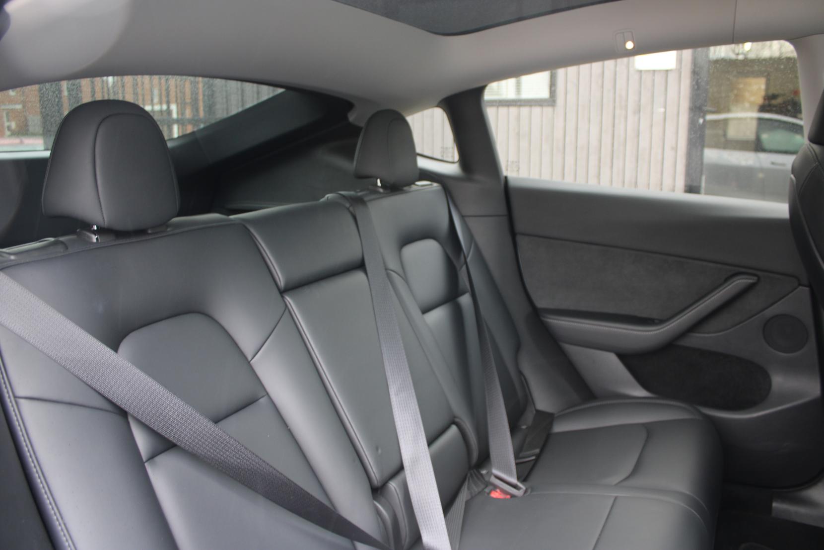 Tesla Model Y (Dual Motor) Performance SUV 5dr Electric Auto 4WDE (426 bhp)