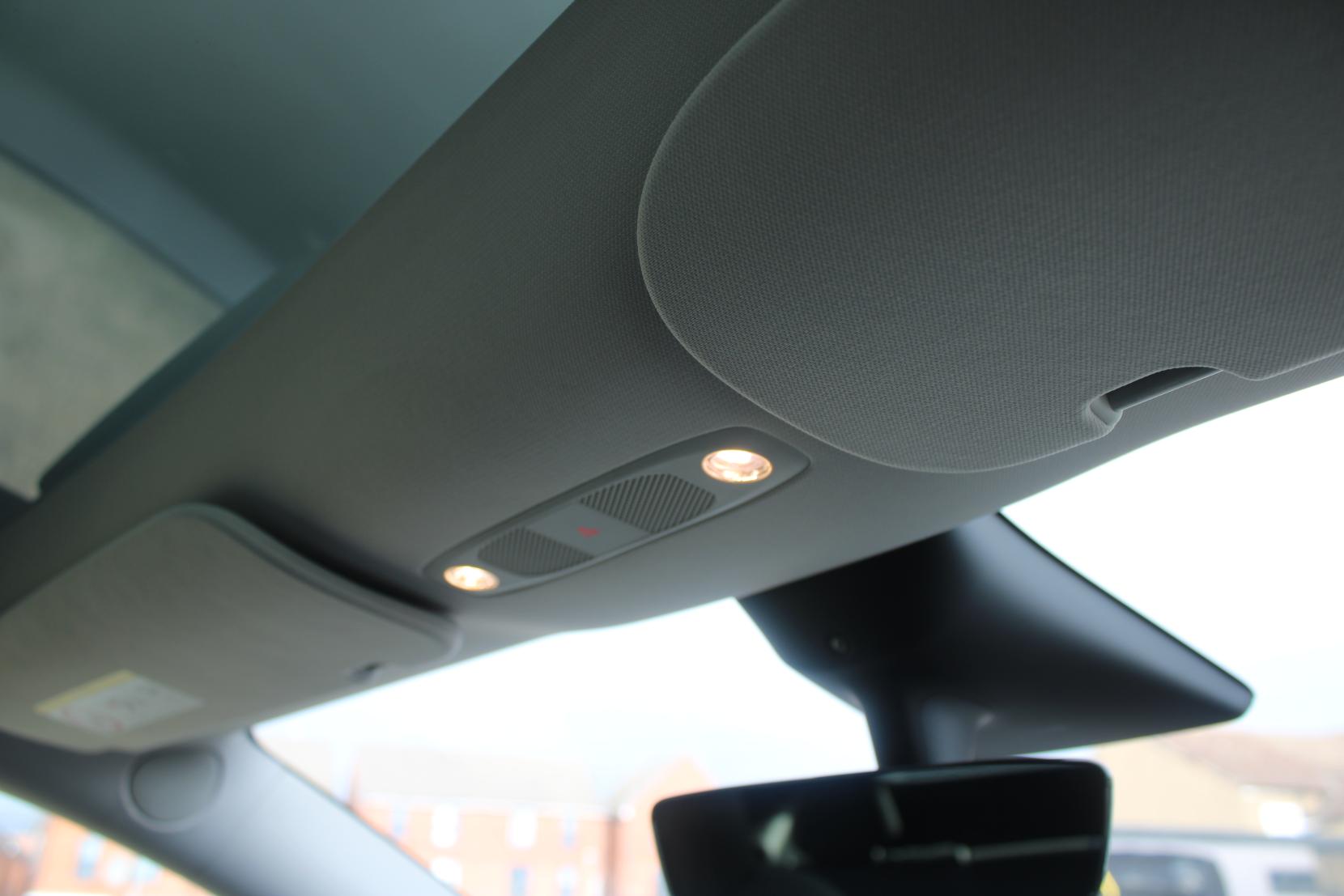 Tesla Model Y (Dual Motor) Performance SUV 5dr Electric Auto 4WDE (426 bhp)