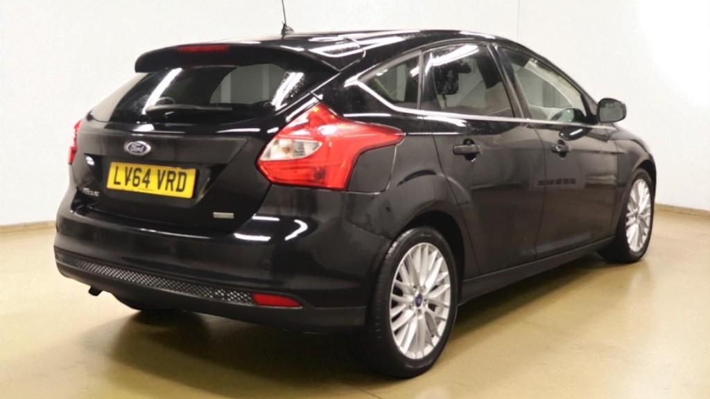 Ford Focus 1.0T EcoBoost Zetec Hatchback 5dr Petrol Manual Euro 5 (s/s) (125 ps)