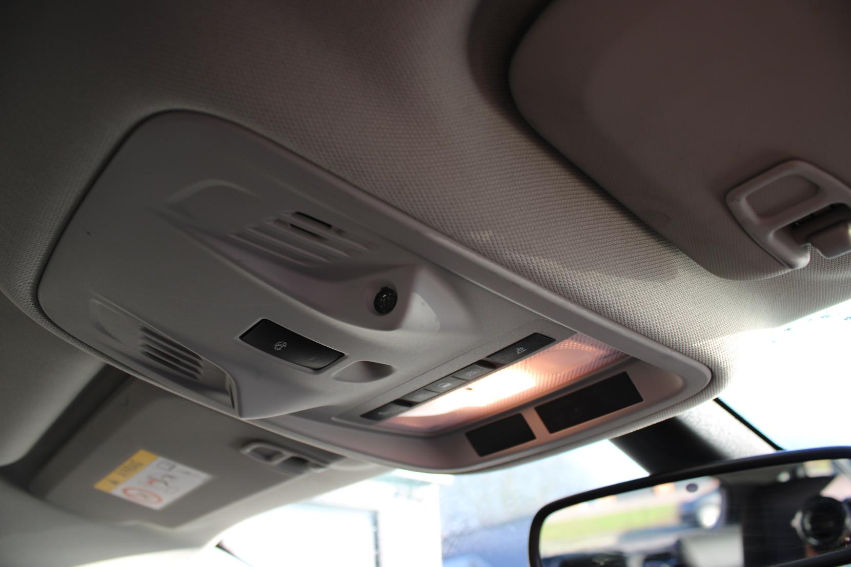 Vauxhall Astra 1.4i Turbo Elite Nav Hatchback 5dr Petrol Manual Euro 6 (s/s) (150 ps)