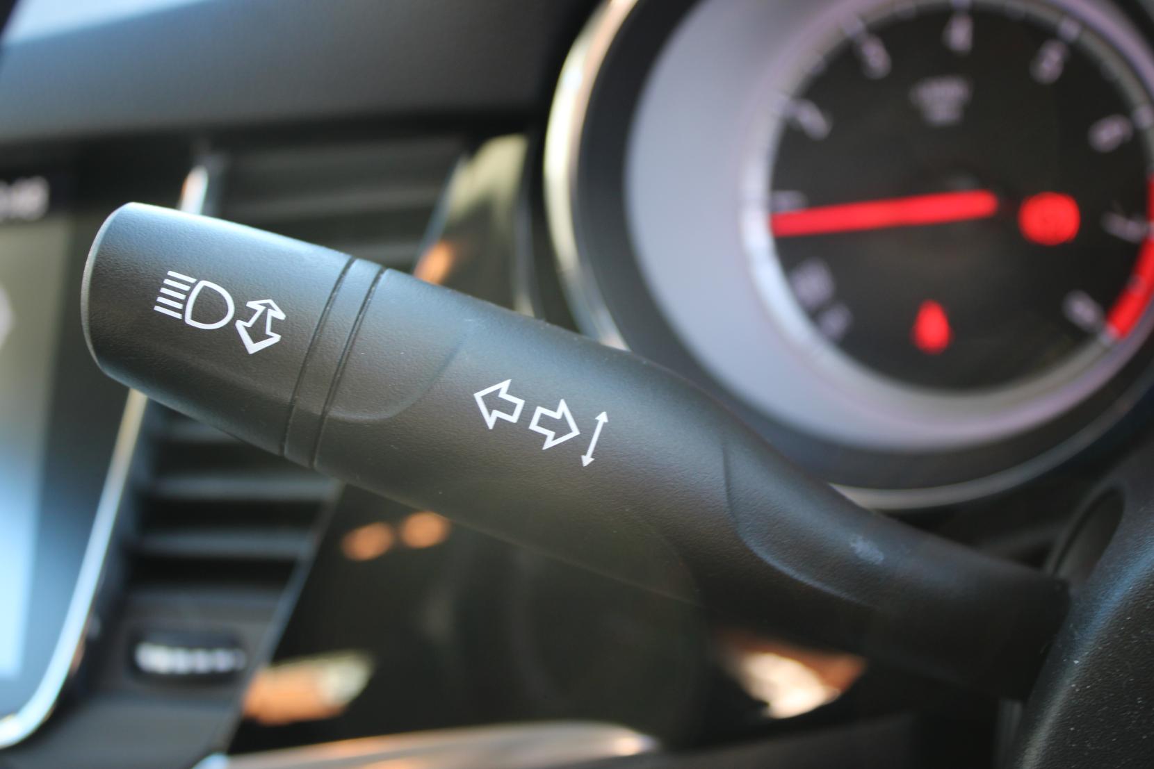 Vauxhall Astra 1.4i Turbo Elite Nav Hatchback 5dr Petrol Manual Euro 6 (s/s) (150 ps)