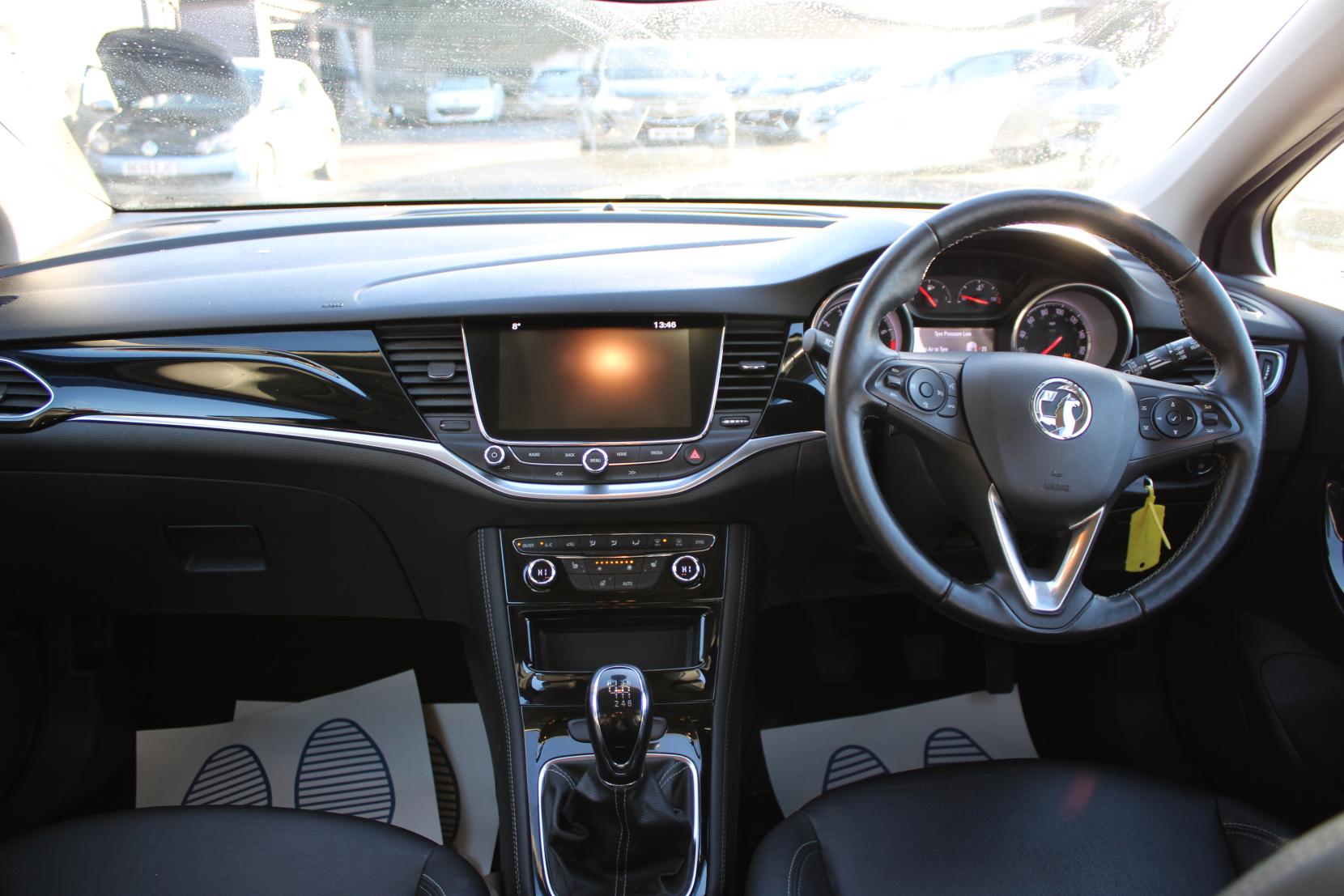 Vauxhall Astra 1.4i Turbo Elite Nav Hatchback 5dr Petrol Manual Euro 6 (s/s) (150 ps)