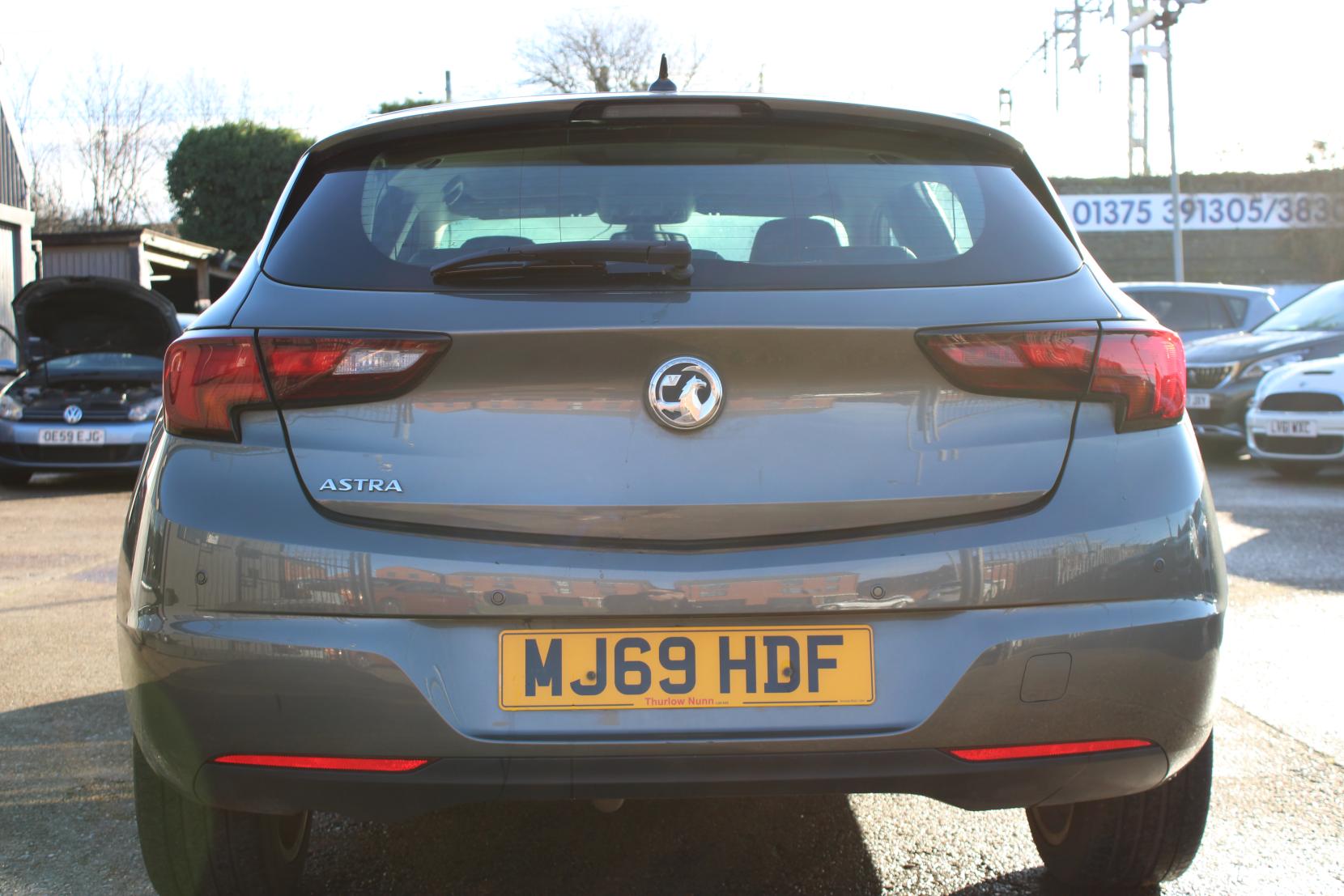 Vauxhall Astra 1.4i Turbo Elite Nav Hatchback 5dr Petrol Manual Euro 6 (s/s) (150 ps)