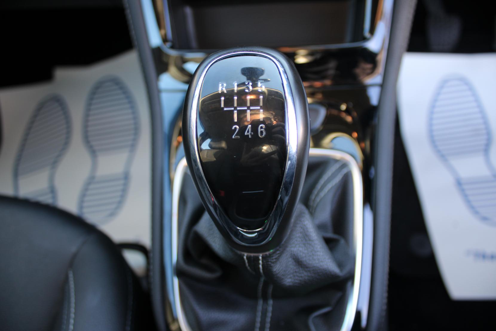 Vauxhall Astra 1.4i Turbo Elite Nav Hatchback 5dr Petrol Manual Euro 6 (s/s) (150 ps)