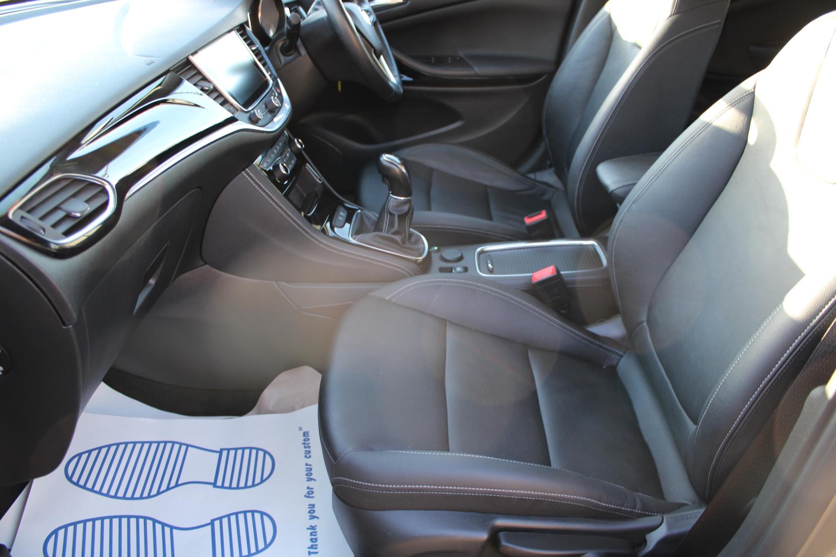 Vauxhall Astra 1.4i Turbo Elite Nav Hatchback 5dr Petrol Manual Euro 6 (s/s) (150 ps)