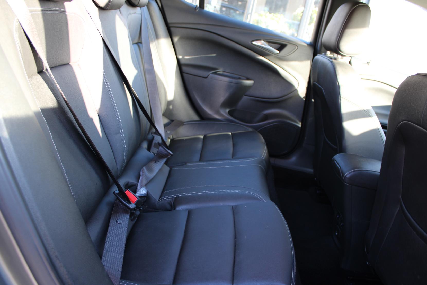 Vauxhall Astra 1.4i Turbo Elite Nav Hatchback 5dr Petrol Manual Euro 6 (s/s) (150 ps)