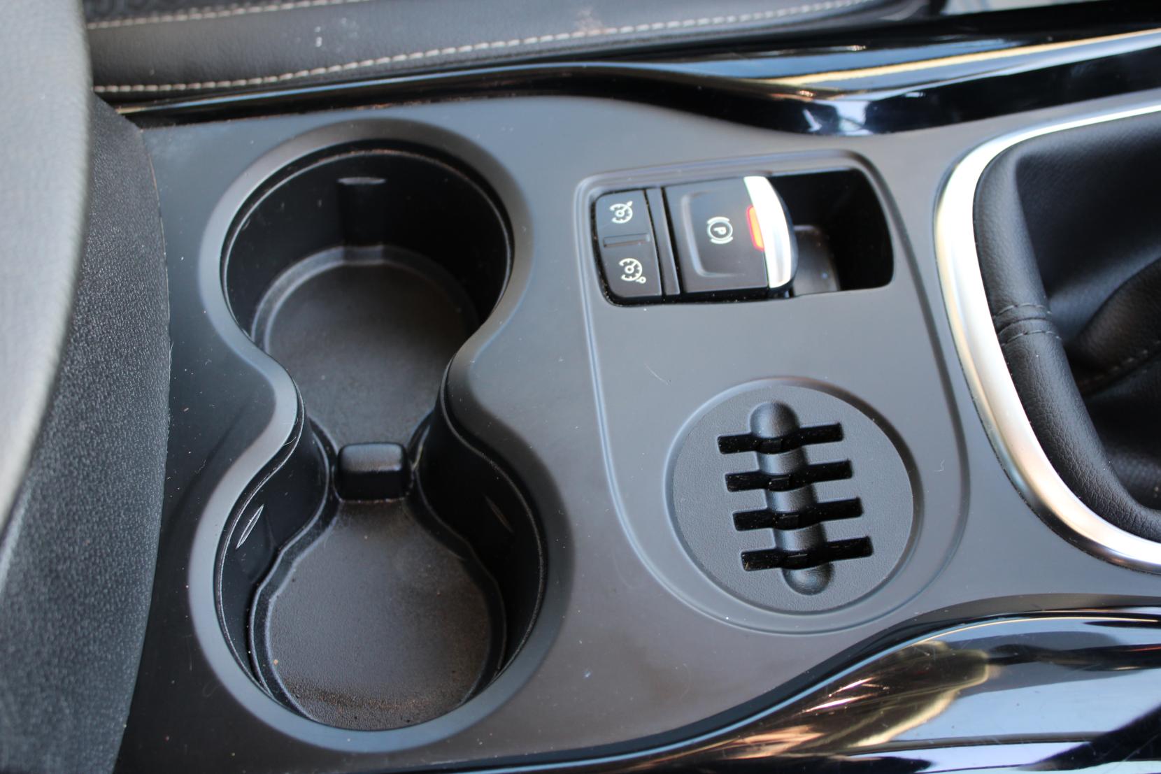 Renault Kadjar 1.2 TCe Dynamique S Nav SUV 5dr Petrol Manual Euro 6 (s/s) (130 ps)