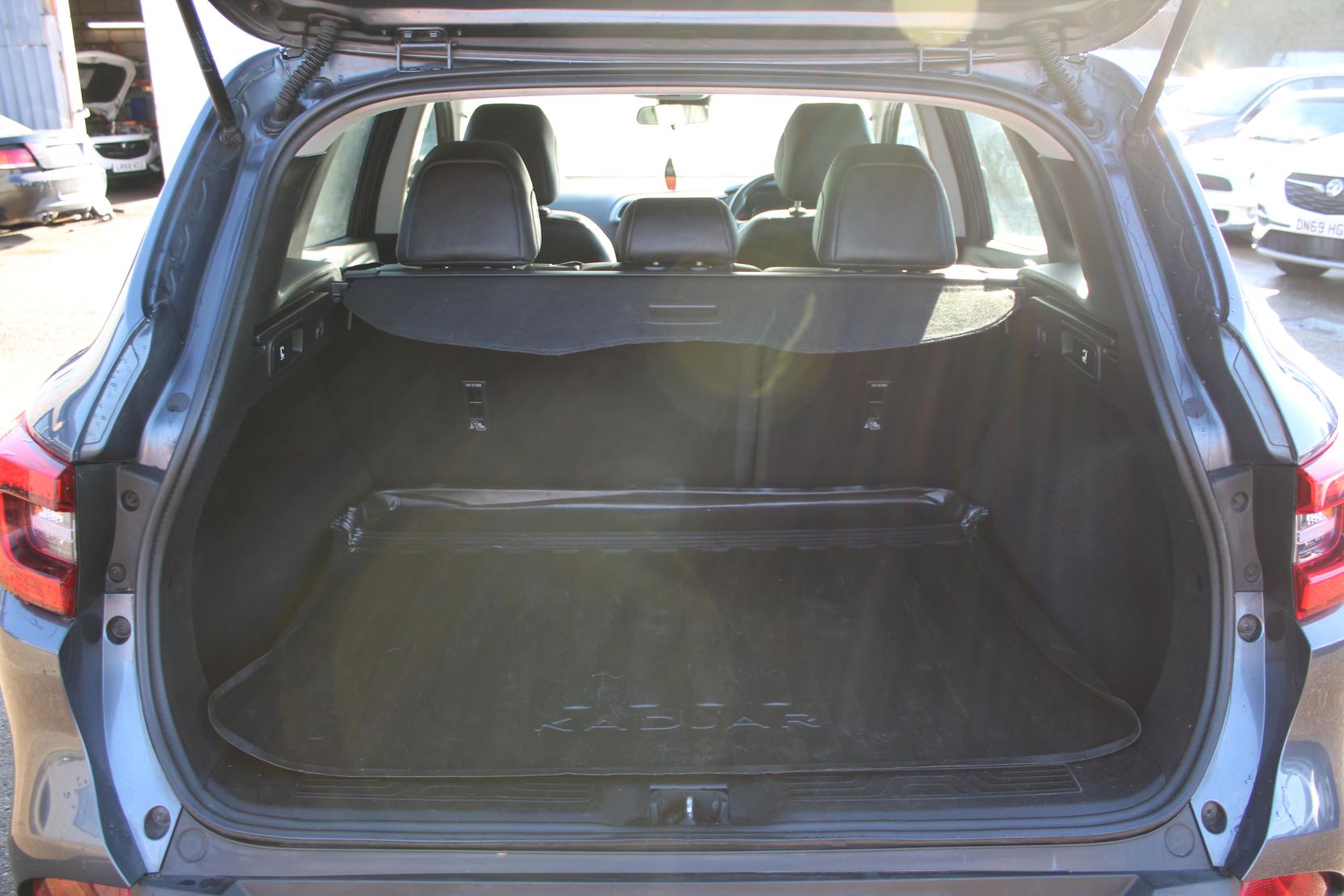 Renault Kadjar 1.2 TCe Dynamique S Nav SUV 5dr Petrol Manual Euro 6 (s/s) (130 ps)