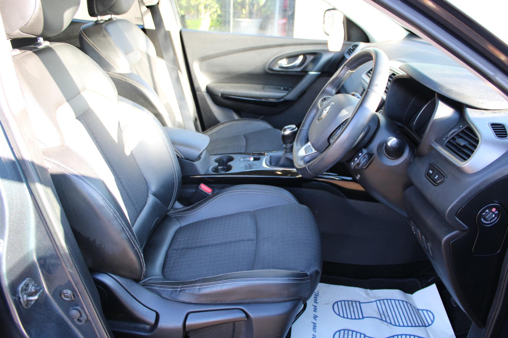 Renault Kadjar 1.2 TCe Dynamique S Nav SUV 5dr Petrol Manual Euro 6 (s/s) (130 ps)